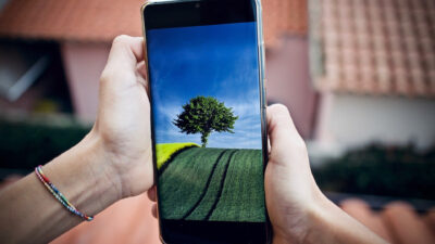 Les pièces détachées : une solution économique et écologique pour réparer votre smartphone